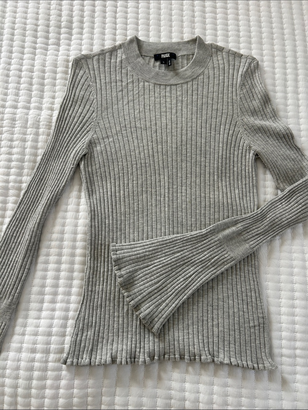 PAIGE Light Gray Ribbed Long Sleeve Knit Top with Flared Cuffs